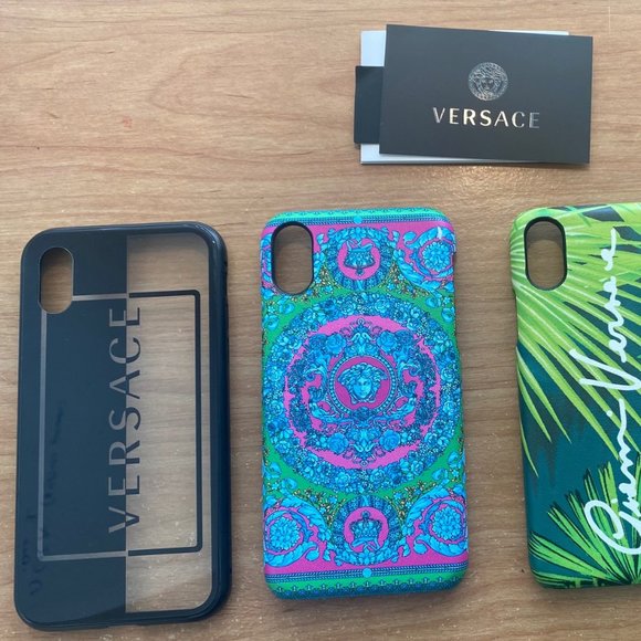 New 100% Authentic VERSACE Phone Cases for iPhone X and iPhone XS - Picture 7 of 7